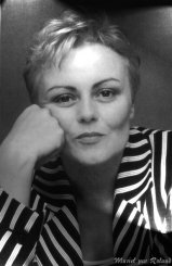 Muriel ROBIN